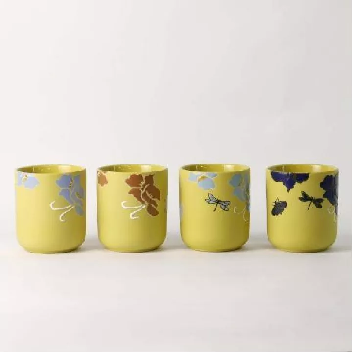 Lilleline Whisper käsitsi maalitud kunstiküünlaalus